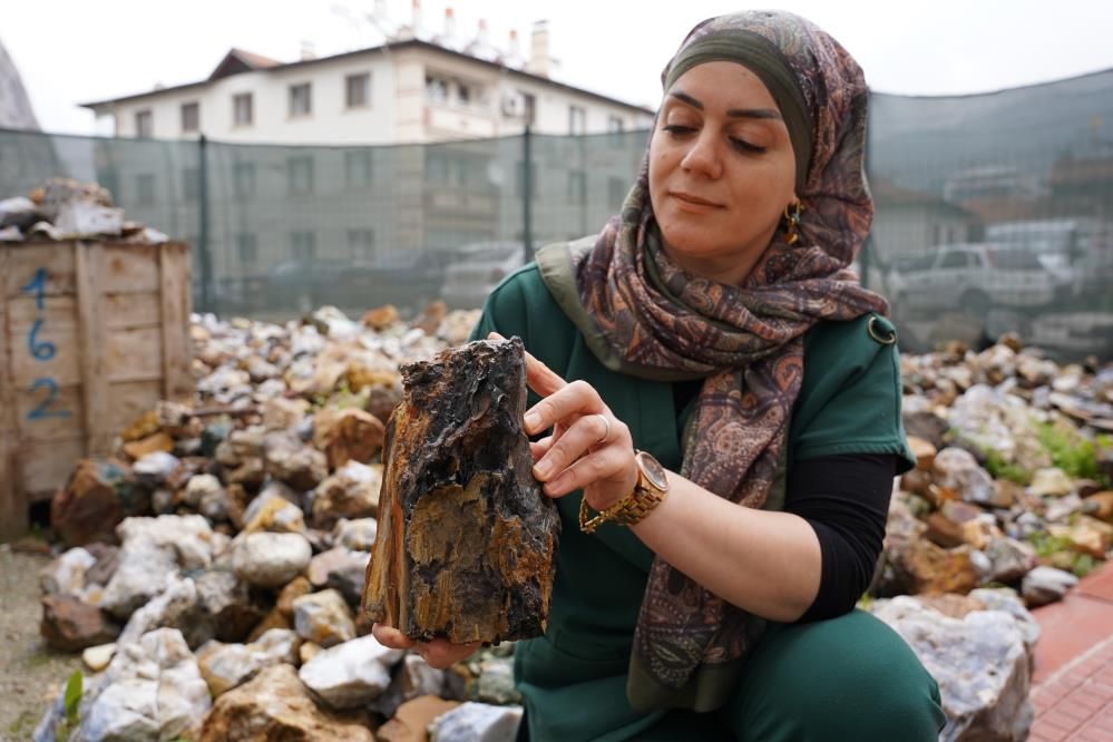 Tokat’ta kadınlar taşları sanata dönüştürüyor: Yarı değerli taşlarla ekonomi canlanıyor! 8