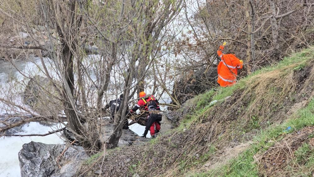 Hakkari’de Feleknaz Keskin için umutlu bekleyiş: 7 gündür kayıp 4