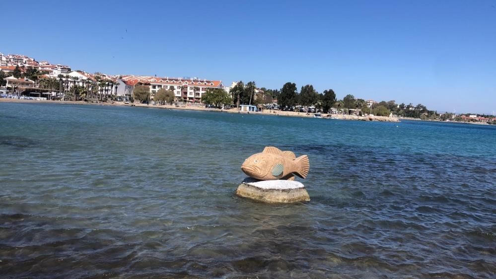Datça’da yaz esintisi: Sahiller doldu, vatandaşlar denize koştu 2
