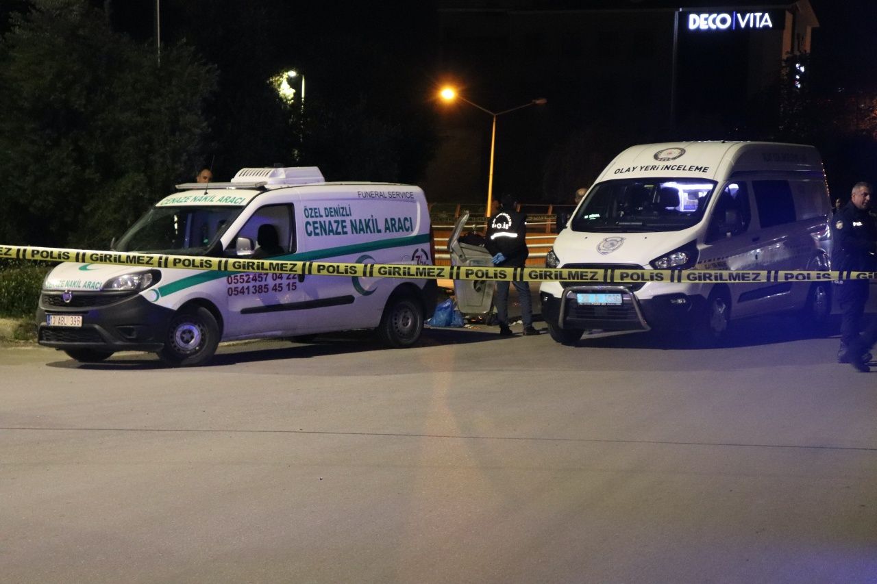 Denizli’de kan donduran olay! Yeni doğan bebeği çöpe atıp ölüme terk ettiler 3