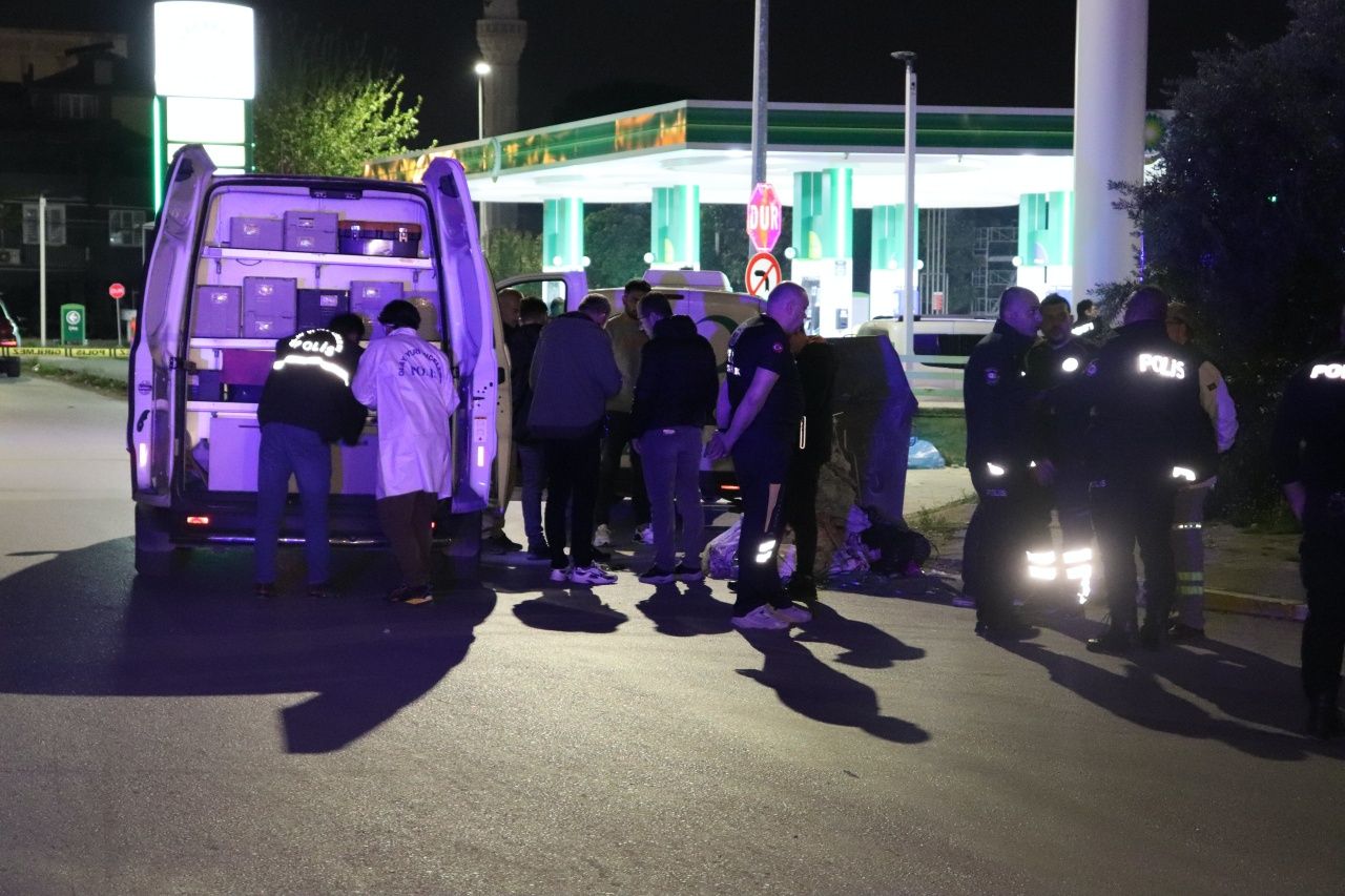 Denizli’de kan donduran olay! Yeni doğan bebeği çöpe atıp ölüme terk ettiler 6