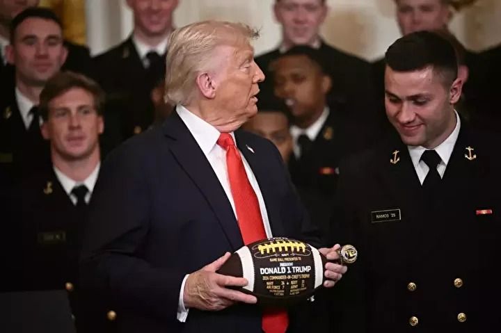 Gizemli morluk yeniden göründü! Beyaz Saray Trump için savunmaya geçti! 6