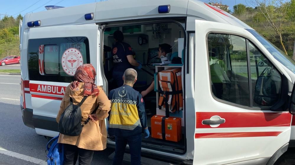 İzmit’te korkunç kaza: Otomobil 120 metre sürüklendi, şarampole uçtu! 5
