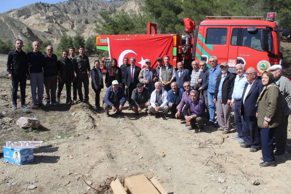 Kastamonu Tosya’da emekli öğretmenlerden doğaya vefa: 200 fidanla hatıra ormanı 3