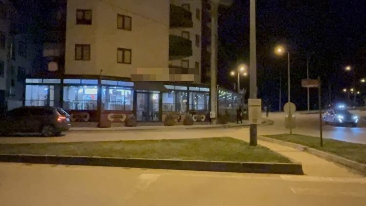 Düzce’de unutulan çanta fünyeyle patlatıldı: İçinden hırsızlık önleyici cihaz çıktı 2