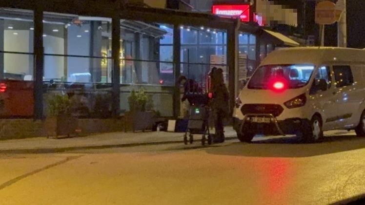 Düzce’de unutulan çanta fünyeyle patlatıldı: İçinden hırsızlık önleyici cihaz çıktı 6