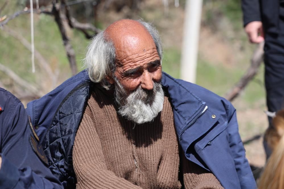 Elazığ'da mucize kurtuluş: 65 yaşındaki Suat Amca 41 saat sonra çalılıkta bulundu, bir parça ekmekle hayatta kaldı 5