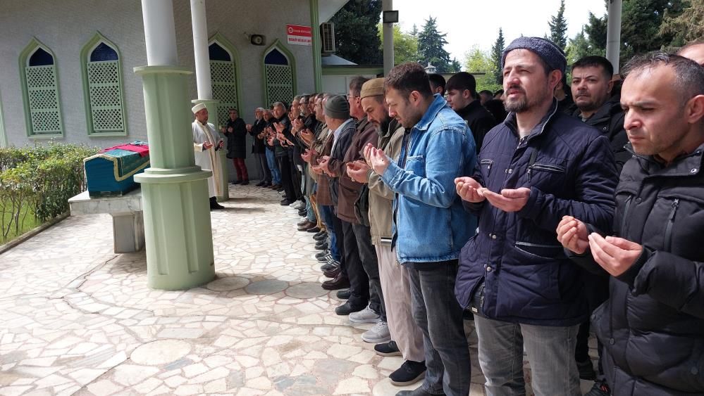 Samsun’da staj faciası: 17 yaşındaki Necip Fazıl Çırak gözyaşlarıyla son yolculuğuna uğurlandı 6