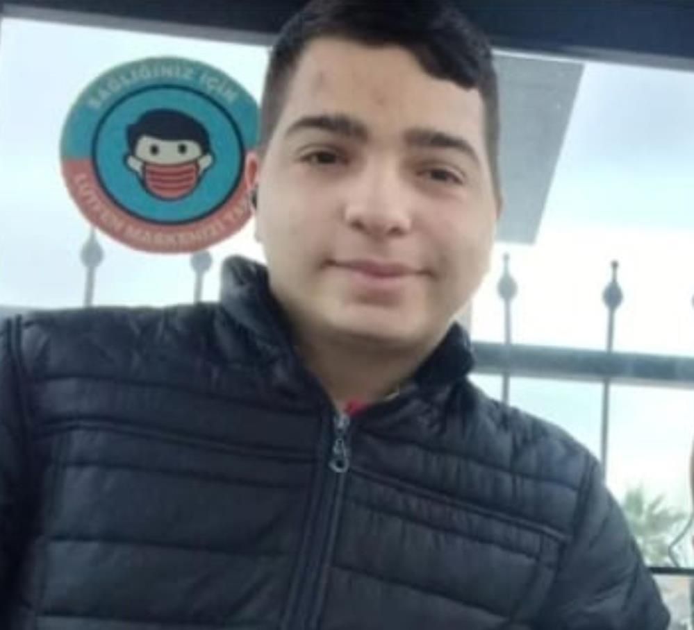 Samsun’da staj faciası: 17 yaşındaki Necip Fazıl Çırak gözyaşlarıyla son yolculuğuna uğurlandı 3