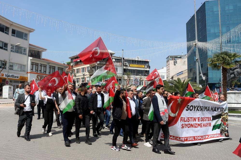 Karacabey’den Gazze’ye güçlü destek: “Gazze Ölüyor, Sessiz Kalma” eylemi 2