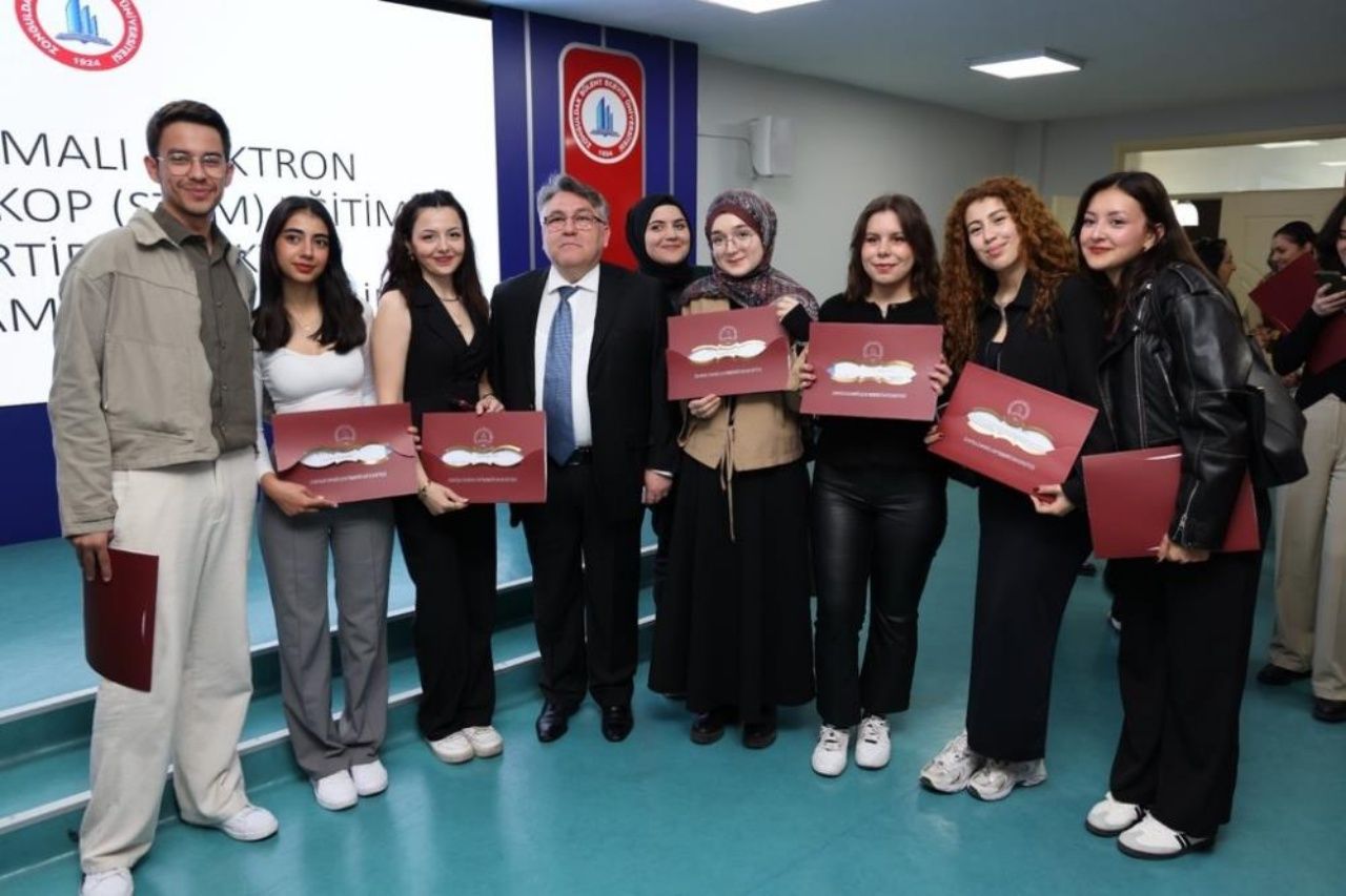 Zonguldak Bülent Ecevit Üniversitesi’nde STEM başarısı: 106 öğrenci sertifikalarını aldı 2
