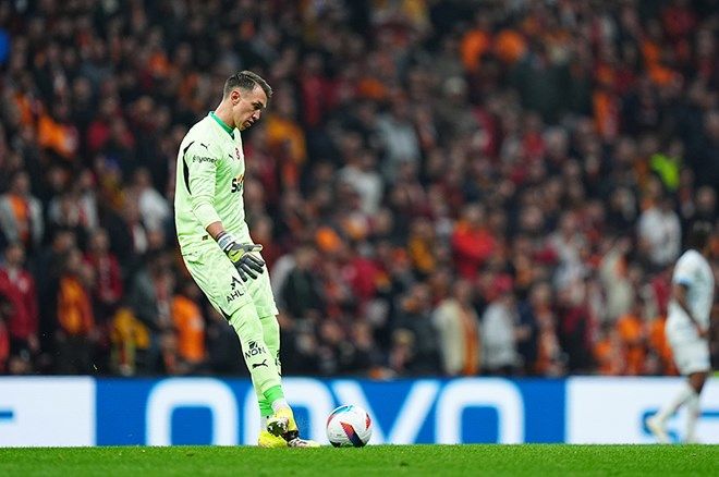 Galatasaray'da 40 yıl sonra bir ilk: Herkes şaşırdı kaldı! 6