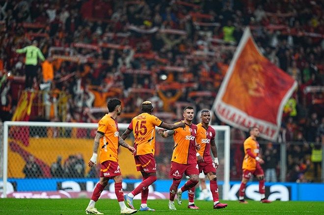 Tugay Kerimoğlu'dan taraftarı endişelendiren sözler: Galatasaraylı yıldıza acı reçeteyi kesti! 4