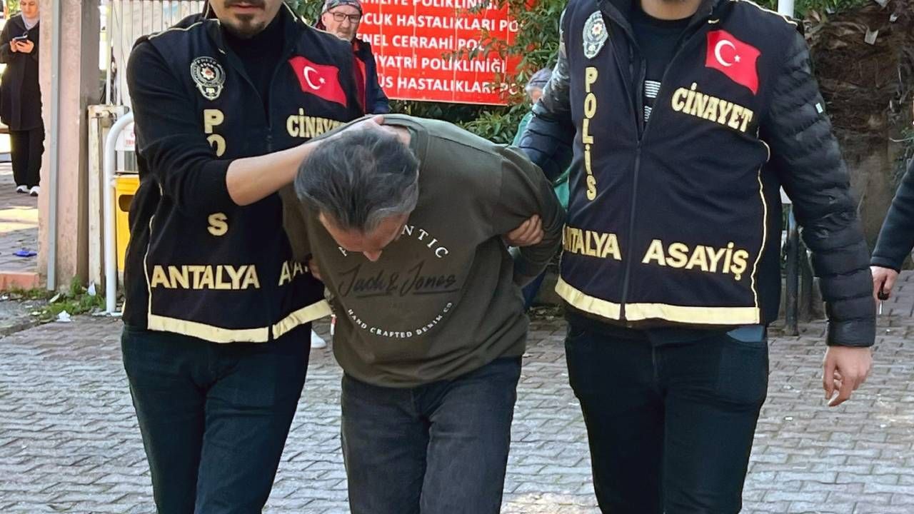 Eski eşini benzin dökerek yakmıştı! Gürhan Üzer, duruşma öncesi organ yetmezliğinden öldü 4
