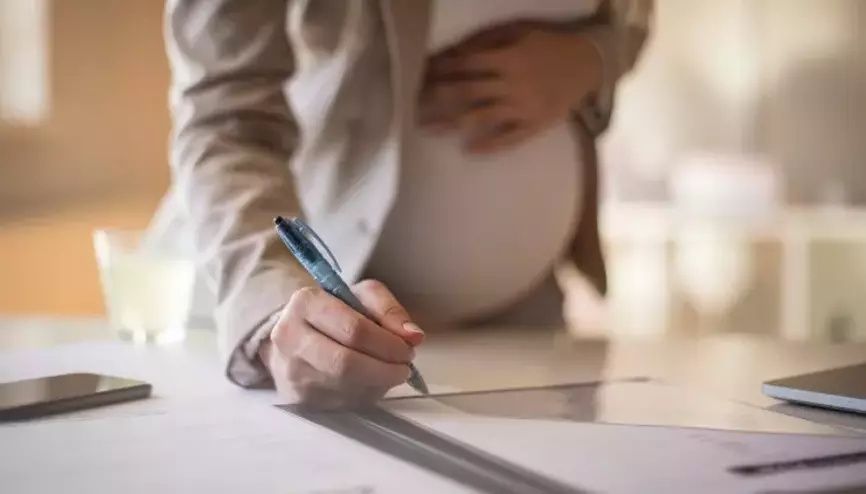 Doğum izni 1 yıla çıkacak! Çalışan annelere kreş desteği de verilecek... Hükümet harekete geçti, taslak hazırlandı! 8