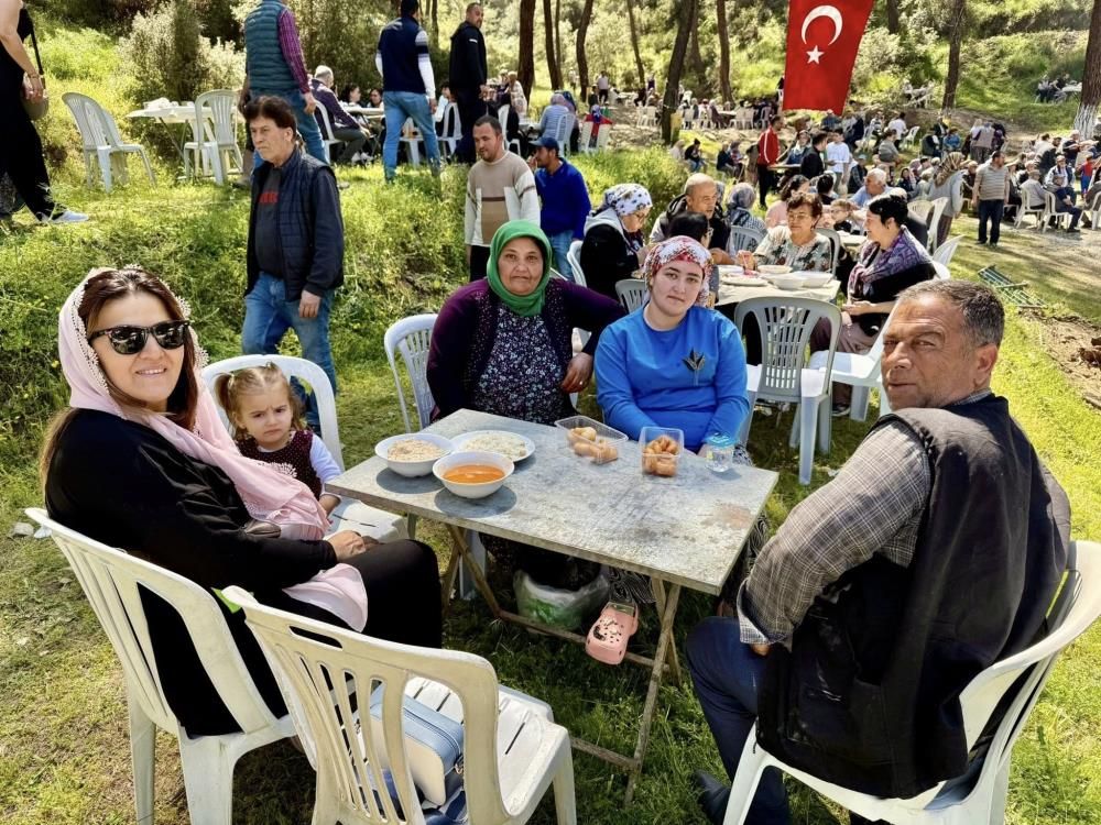 Aydın’da 40. Geleneksel Dede Hayrı: Binlerce kişi Ömür Yaylası’nda buluştu 5