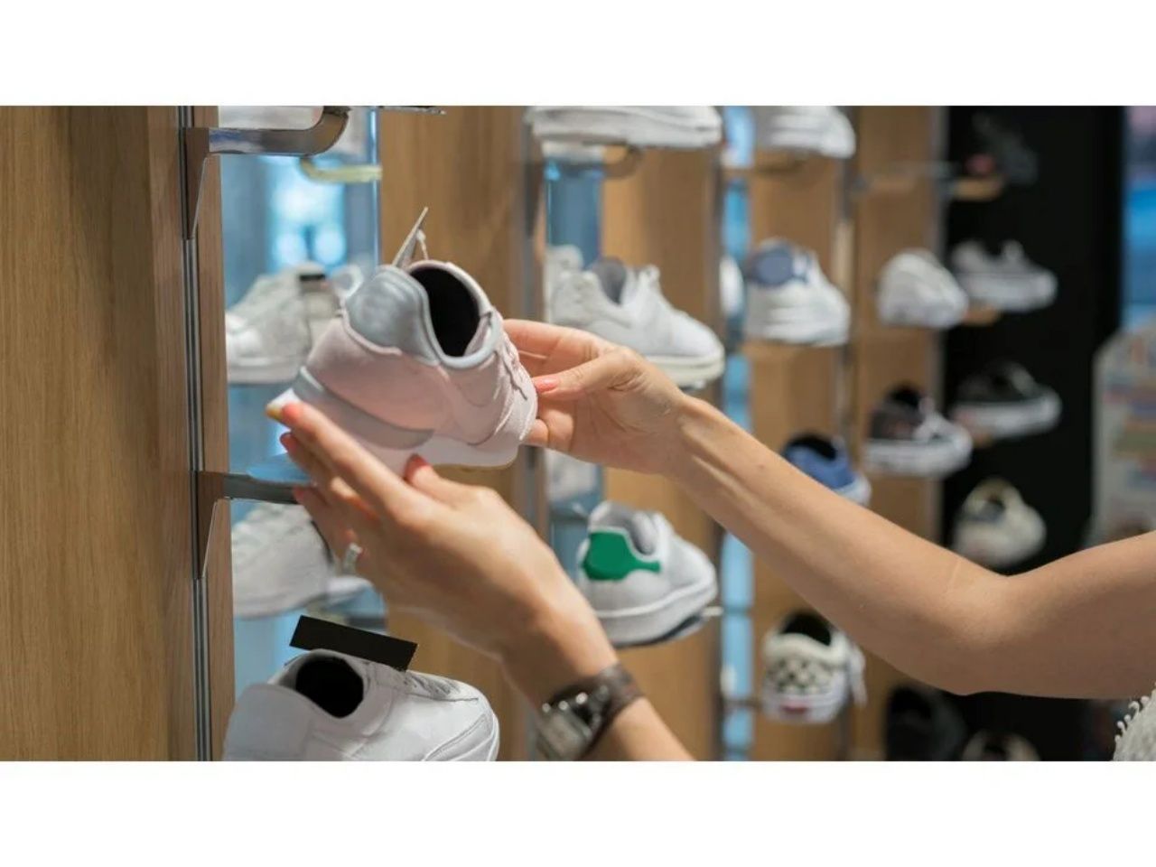 Domuz derisi skandalı! Ticaret Bakanlığı'ndan New Balance, Vans ve Camper’a milyonluk ceza 4