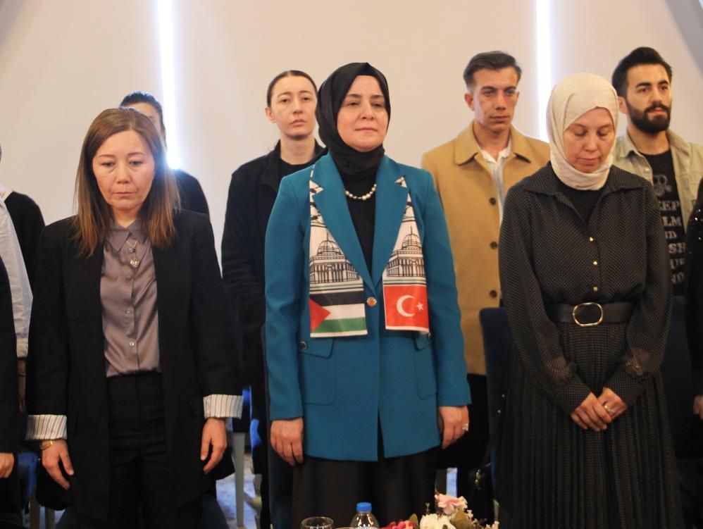 Palandöken’in eteğinde Türk motifleri defilesi görsel şölen sundu 2