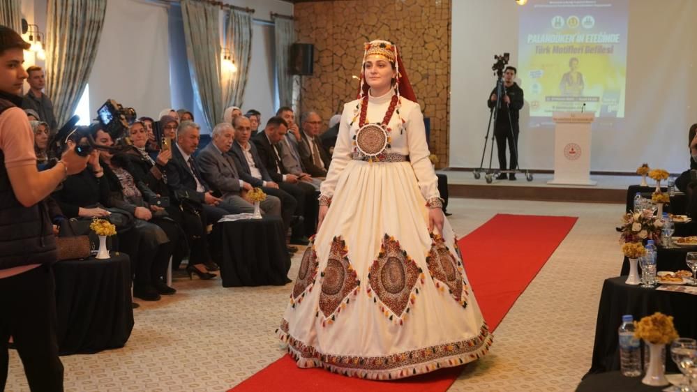 Palandöken’in eteğinde Türk motifleri defilesi görsel şölen sundu 12