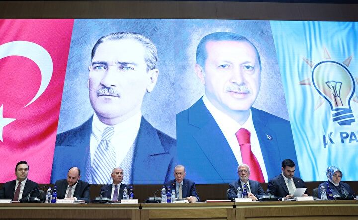 İYİ Parti'den istifa eden belediye başkanları AK Parti'ye katıldı! Rozetlerini Erdoğan taktı! 5