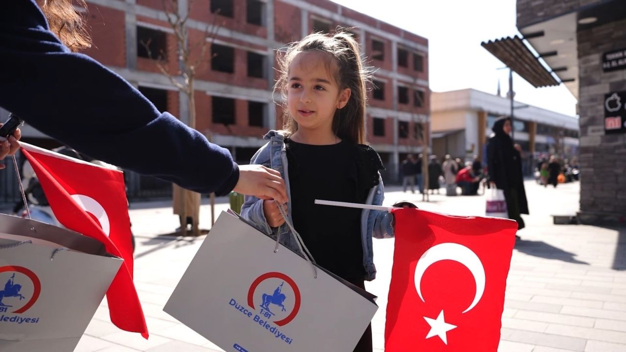 Düzce’de seksek coşkusu! Kaldırımlarda çocukluk anıları canlandı 6
