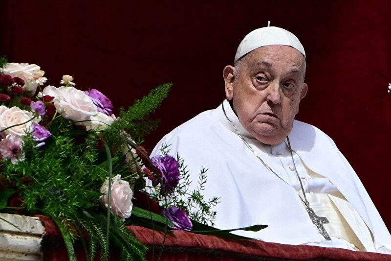Papa'nın açık tabuttaki ilk görüntüleri paylaşıldı! Yüzüğü imha edildi... Cenazesinde bir ilk yaşanacak! 2
