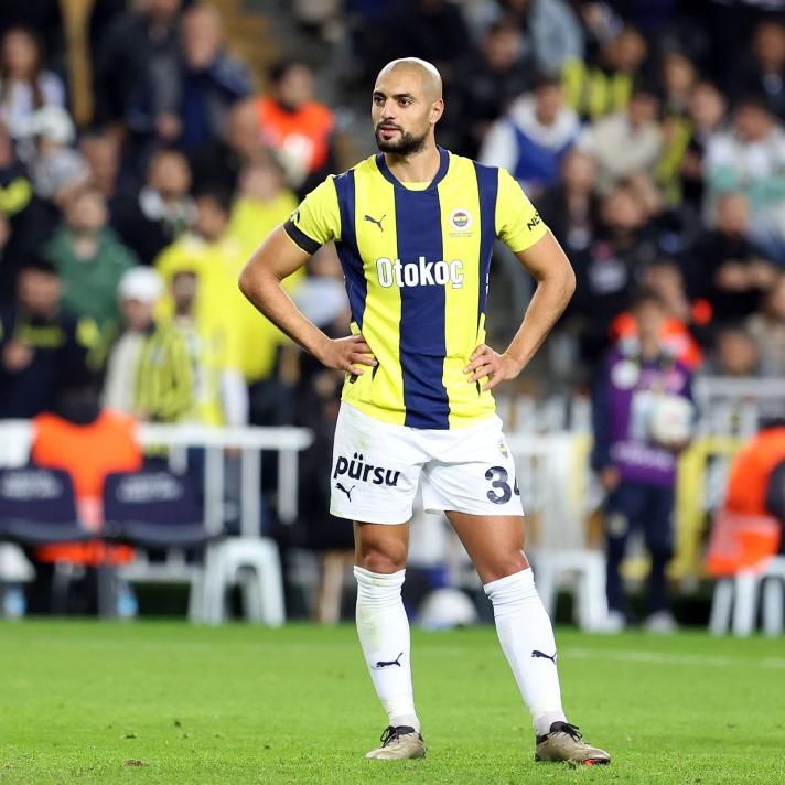 Fenerbahçe'de ipler tamamen koptu: 11 futbolcunun bileti kesildi! Sezon sonu yolcular 9