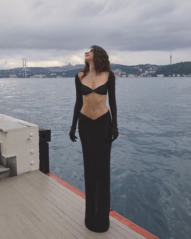 'Nesrin Cavadzade, set çalışanlarına kök söktürüyor' iddiası 7