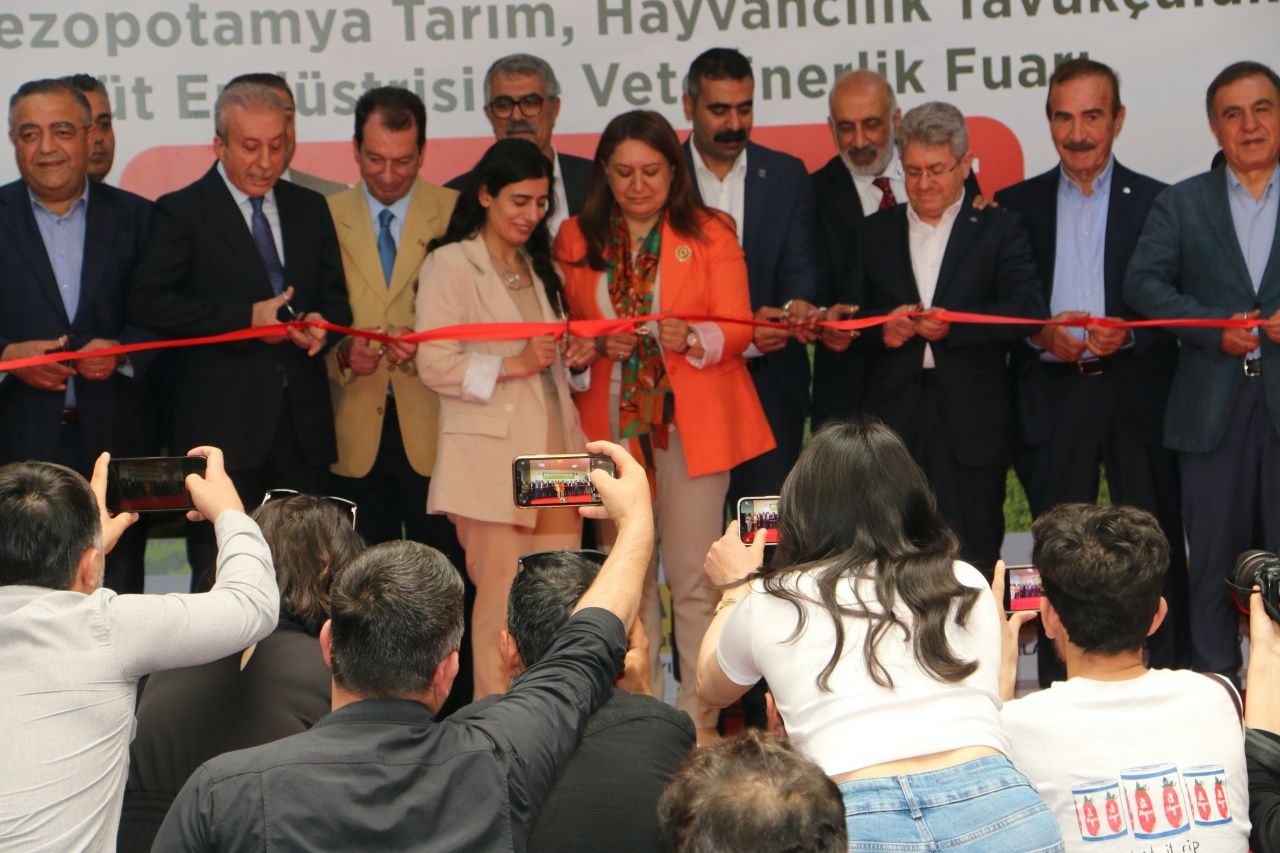 Diyarbakır’da 16. Mezopotamya Tarım ve Hayvancılık Fuarı kapılarını açtı! 300 marka, 140 bin ziyaretçi bekleniyor 1