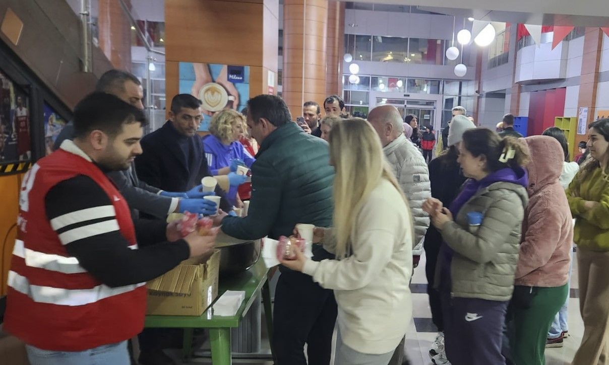 Türk Kızılay’dan İstanbul depremi sonrası kesintisiz destek 3