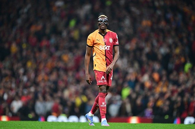 Galatasaraylıları üzen haber: İngilizler Victor Osimhen'in transferini duyurdu! 1