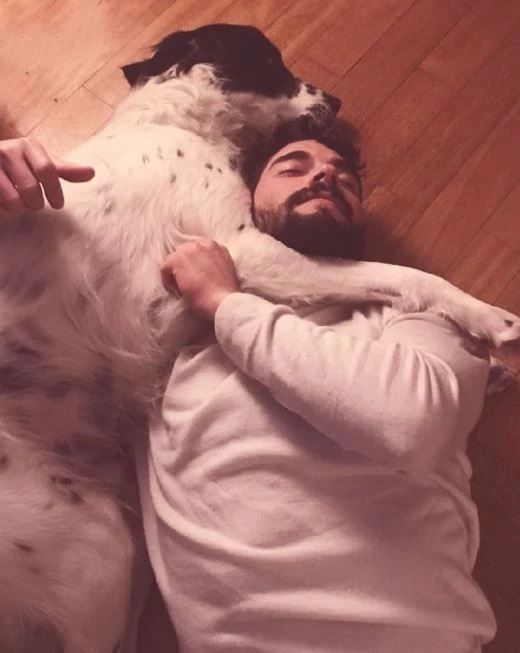 Akın Akınözü köpeğinin doğum gününü kutladı! ''Bir boşluğua dokundun sen'' 4