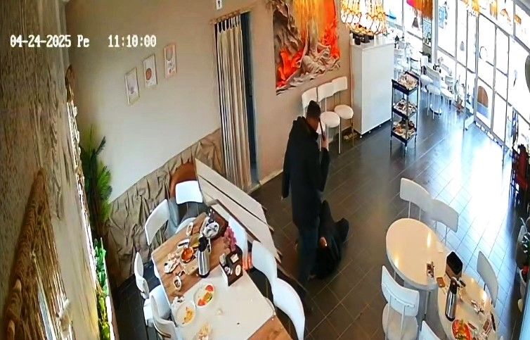 Samsun'daki Pınar Altınel cinayetinin görüntüleri ortaya çıktı: Cengiz Altınel katliamdan sonra kafasına sıkmıştı... 8