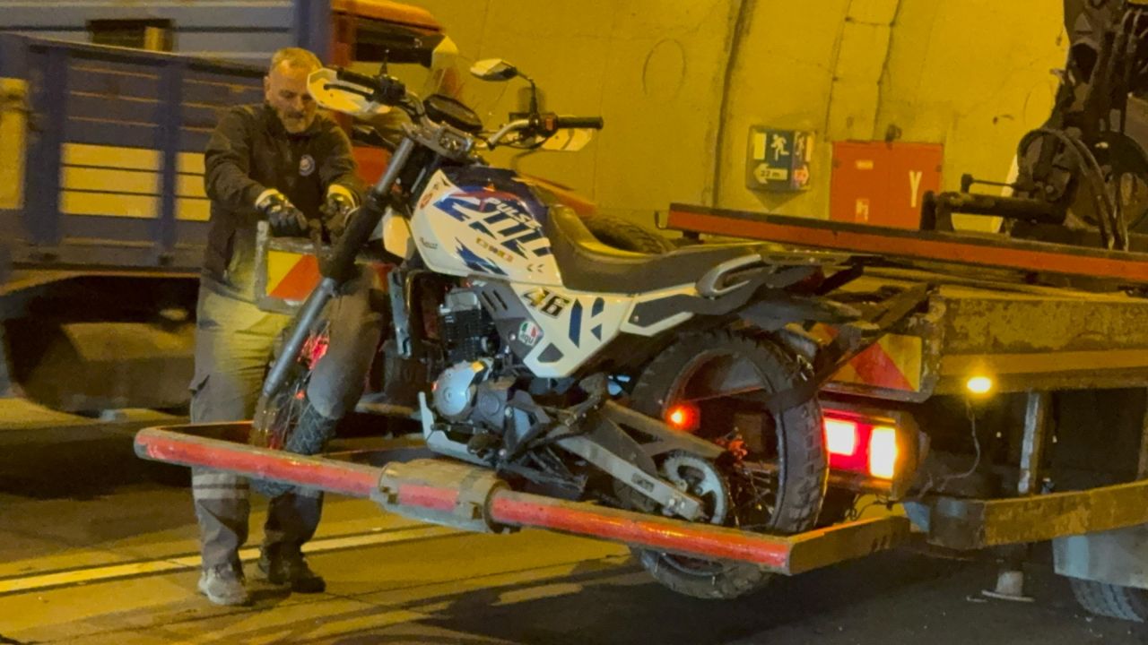 Astsubay Samet Sözkesen motosikletiyle Bomonti-Dolmabahçe Tüneli’ndeki kazada can verdi 7
