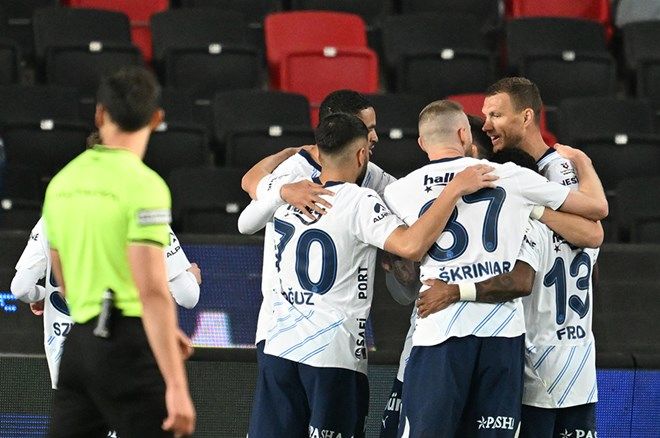 Nihat Kahveci canlı yayında duyurdu: Yeni TFF Başkanı hayırlı olsun! 1