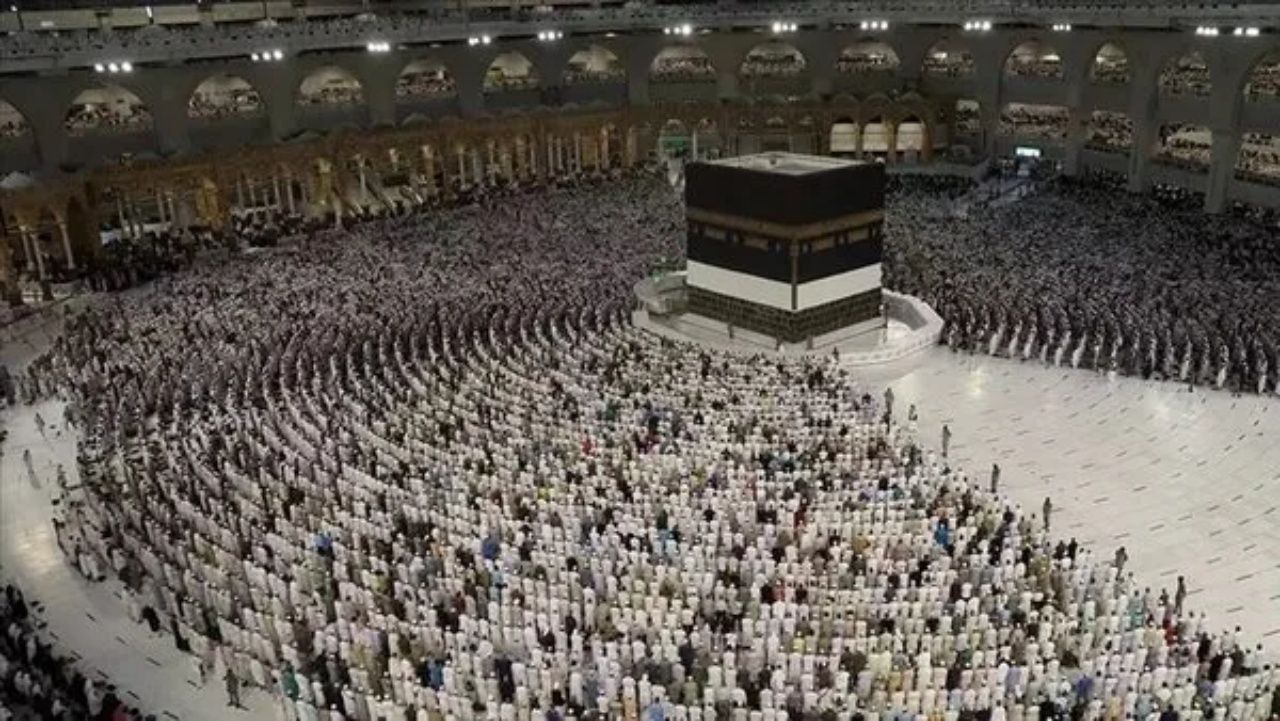Suudi Arabistan'dan hac ibadeti için sıkı kurallar! İzinsiz girişe 5 bin dolar ceza ve 10 yıl yasak 6