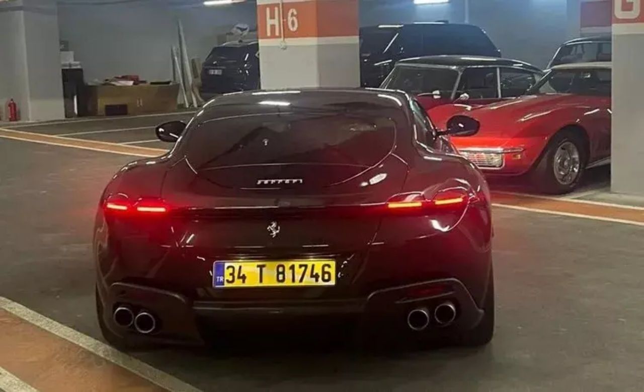 İstanbul'da yolsuzluk operasyonu! Lüks otomobilleri otoparkta gizlediler, milyonluk araçlara el konuldu 1