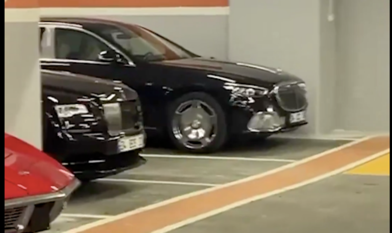 İstanbul'da yolsuzluk operasyonu! Lüks otomobilleri otoparkta gizlediler, milyonluk araçlara el konuldu 7