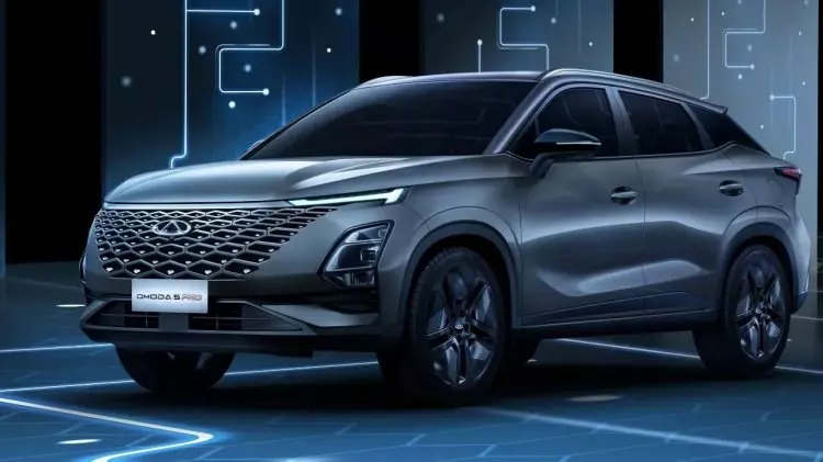 Ünlü markanın yeni otomobili gündem oldu! Türkiye fiyatı piyasayı karıştıracak 18