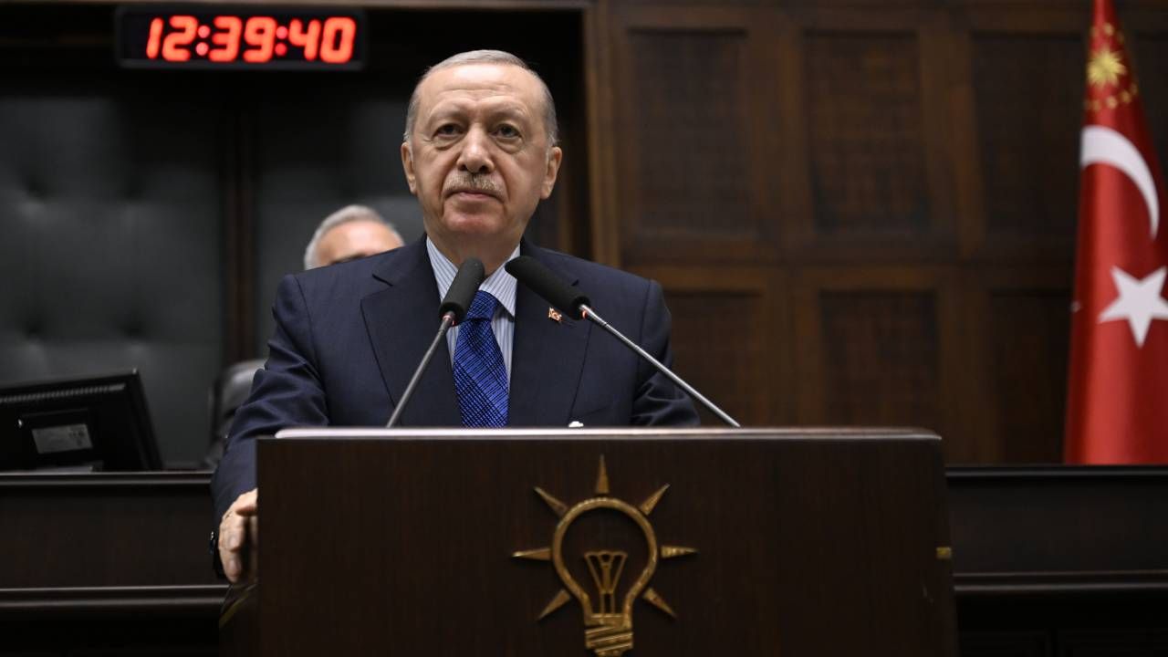 Cumhurbaşkan Erdoğan: Bakalım cumhurbaşkanlığı hevesi yolunda daha kaç CHP'li telef olup gidecek 5