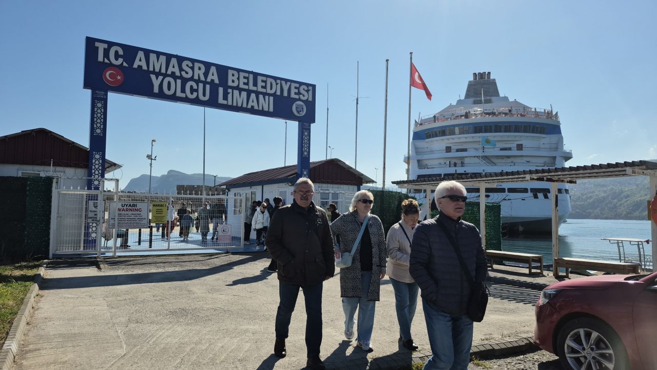 Amasra, Rus turistlerin gözdesi! Çeşm-i Cihan kruvaziyer turizmde parlıyor 2