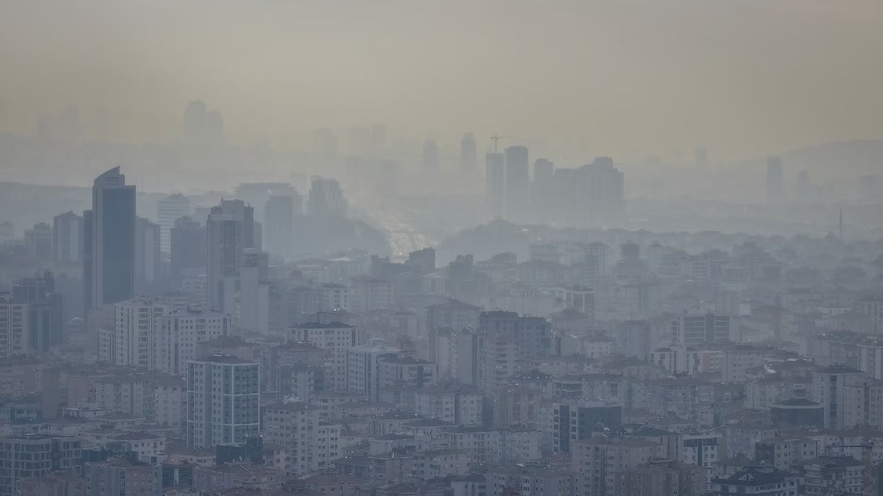 Meteorolojiden uyarı: 1 Mayıs 2025 Çarşamba günü ülke genelinde sağanak ve fırtına bekleniyor! 4