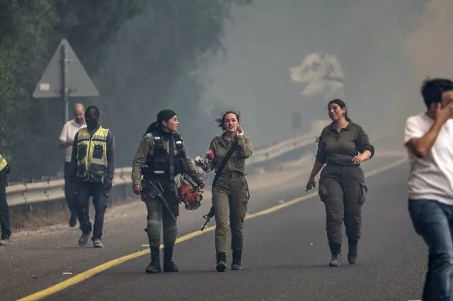 İsrail alevlere teslim! 12 bin dönüm alan küle döndü, 10 yerleşim yeri tahliye edildi... 4