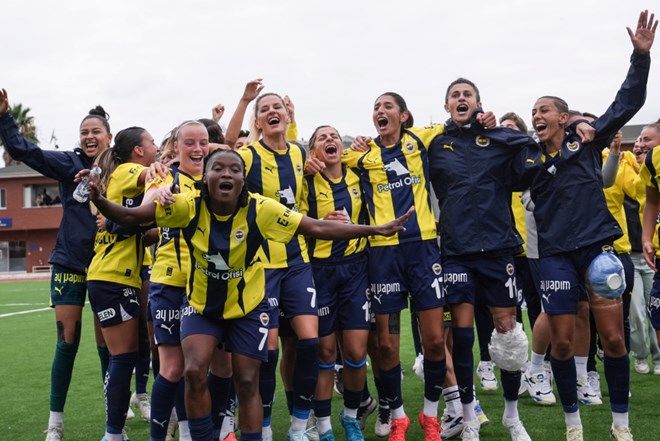 Fenerbahçe şampiyonluk maçı için düğmeye bastı: TFF'ye resmen başvurdu! 3