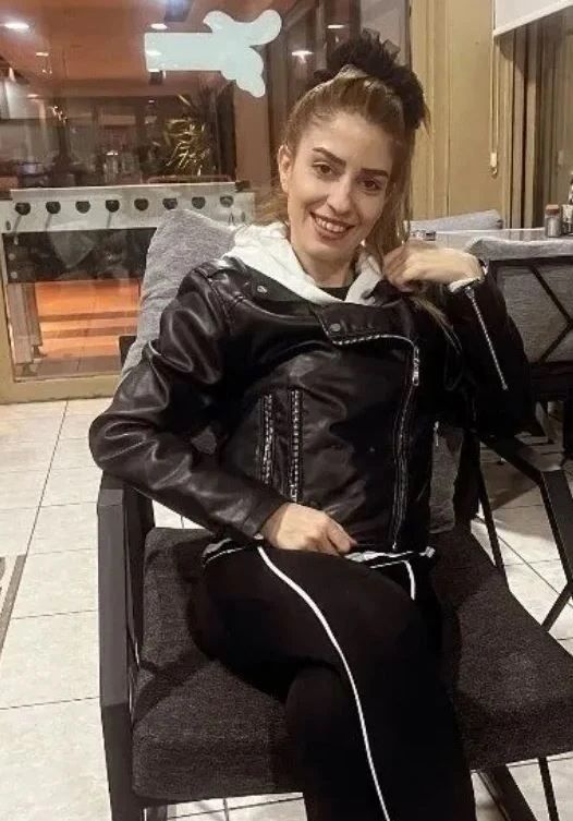 Eski eşi ve kardeşinin ihanetiyle yıkılmıştı! Gülden Karaböcek'in kızından Neşe Karaböcek'e barış çağrısı 7