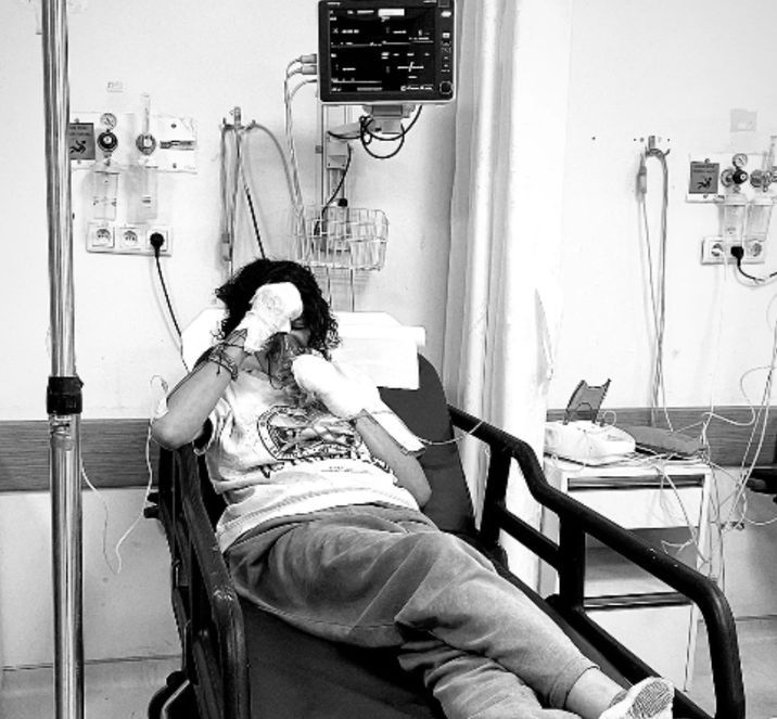 Eski manken Senem Kuyucuoğlu, ölümle burun buruna geldi! Elektrikli soba alev alınca vücudu yandı 2