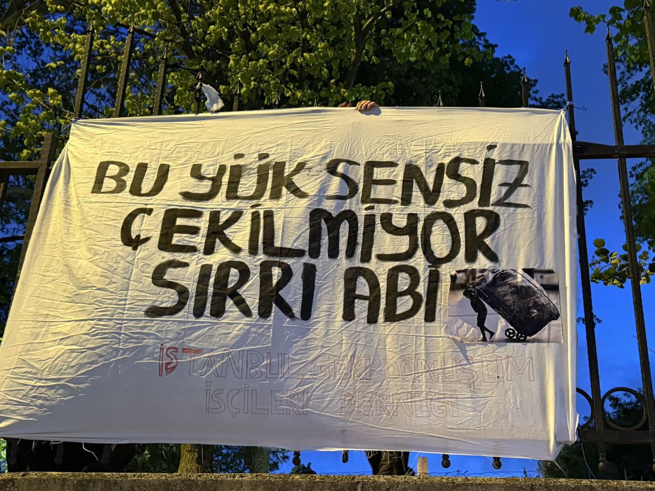 Siyasilerden, Sırrı Süreyya Önder için başsağlığı mesajları... "Türkiye idealine katkı sunma gayretiyle daima hatırlanacaktır" 13