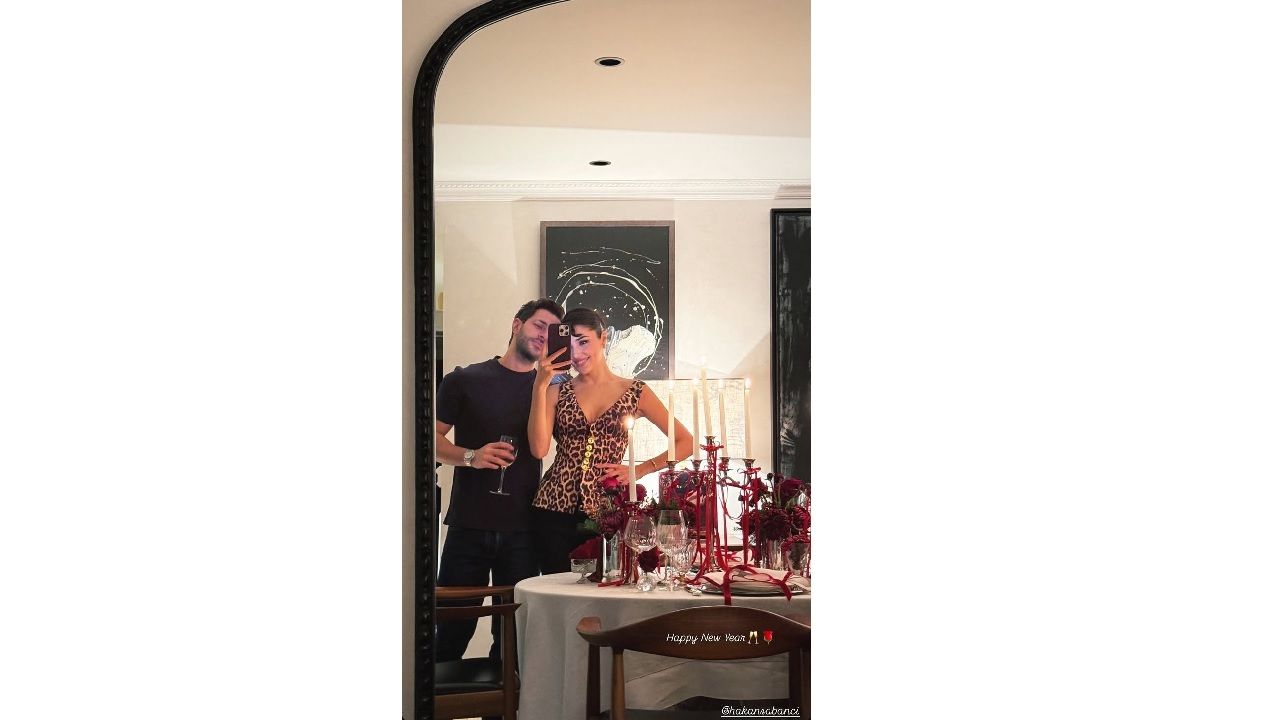 Hande Erçel ve Hakan Sabancı'dan romantik tren pozları: Evlilik çanları mı çalıyor? 1
