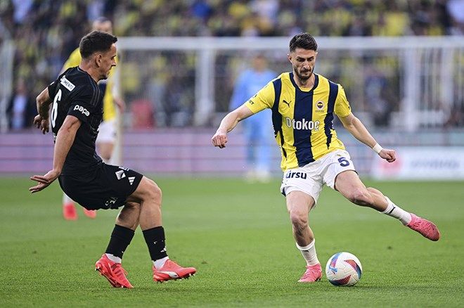 Nihat Kahveci canlı yayında küplere bindi: Jose Mourinho niye geldin? Niye bu kadar transfer yaptın? 3