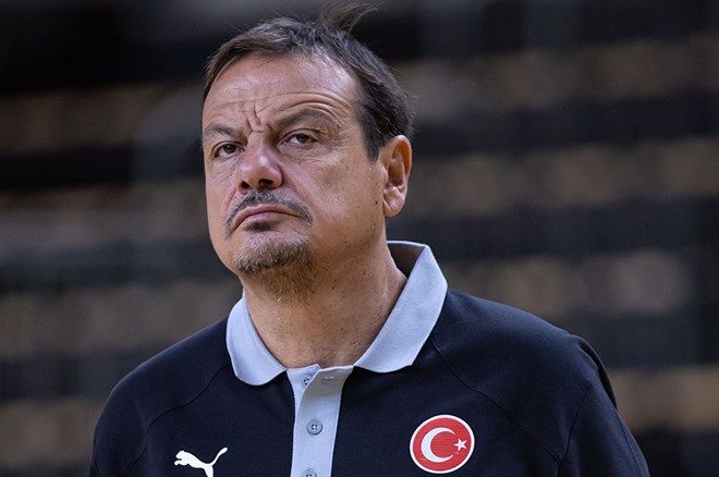 Ergin Ataman'dan Anadolu Efes taraftarlarına çarpıcı gönderme: Taraftar çok kızacak! 1